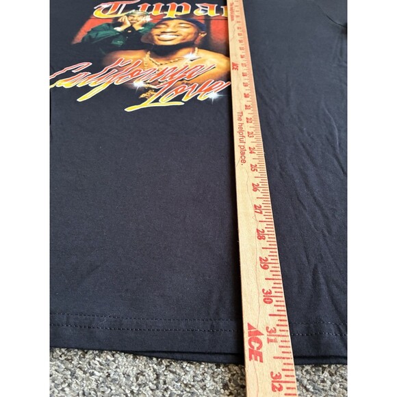 Tupac Mens Tupac Short Sleeve Crewneck T-Shirt 100% Cotton NWOT Size XXL - Picture 4 of 8